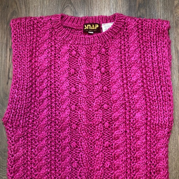 Vintage 80’s Chunky Cable Knit Sweater Vest - Picture 12 of 17